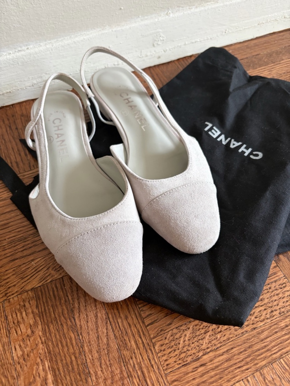 Chanel Grey Suede Slingback Flats - Picture 5 of 10